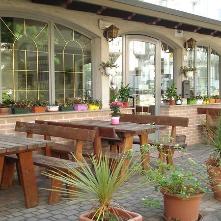 La Quercia Otel Lignano Sabbiadoro Dış mekan fotoğraf