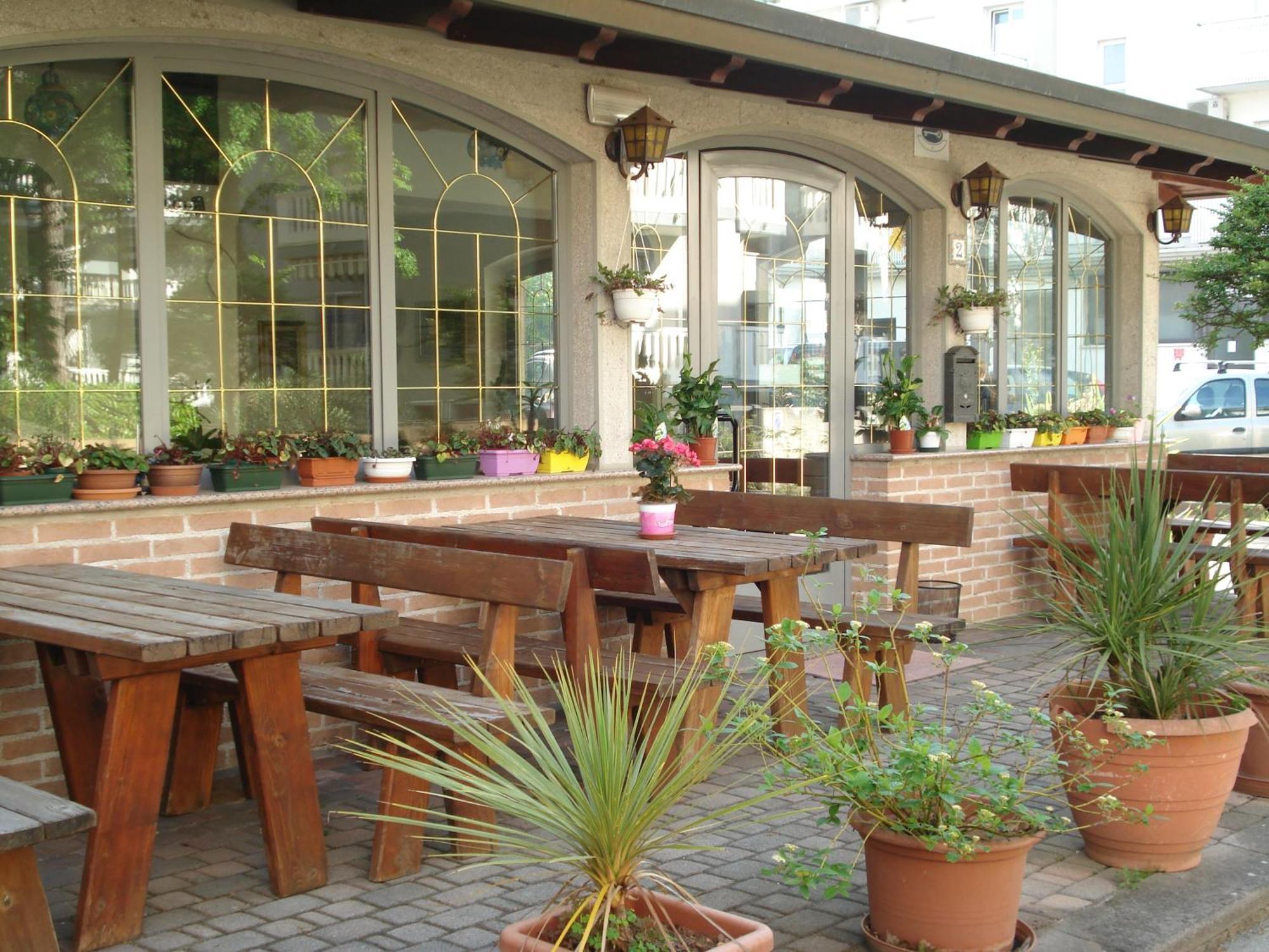 La Quercia Otel Lignano Sabbiadoro Dış mekan fotoğraf